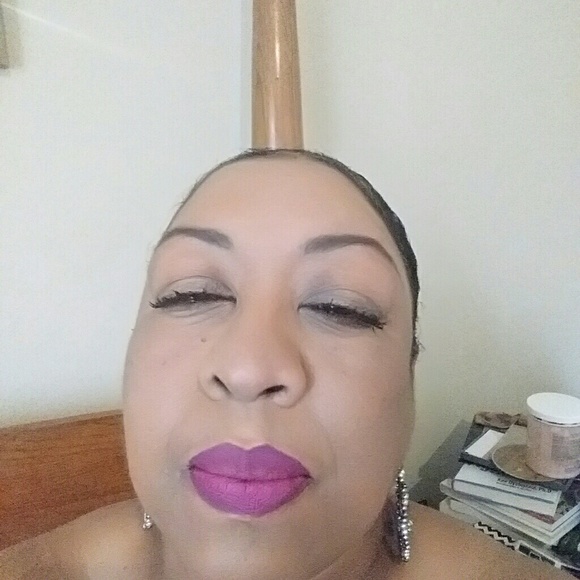 Meet your Posher, Vanessa - Picture 2 of 4